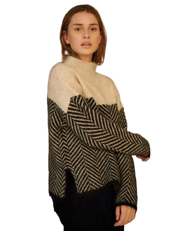 Mira - Pull Torsadé Élégant