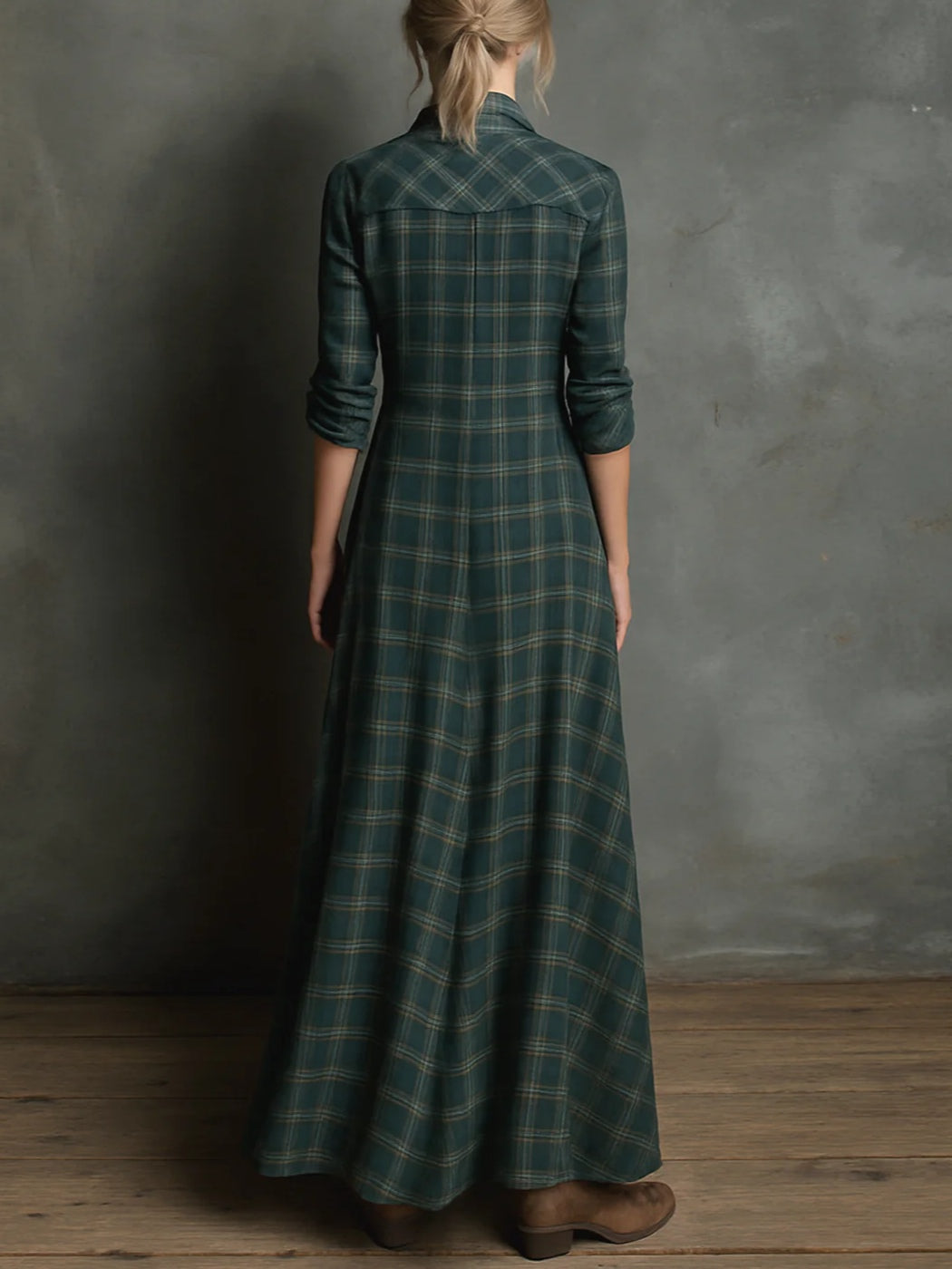 Ebba™ - Robe Chemise Verte à Carreaux avec Col et Fermeture Boutonnée