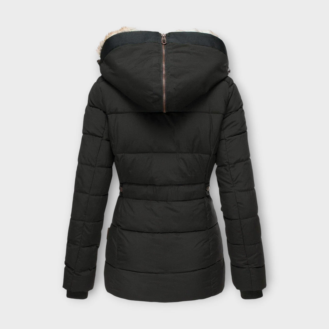 Emine – Veste Fourrure Douce