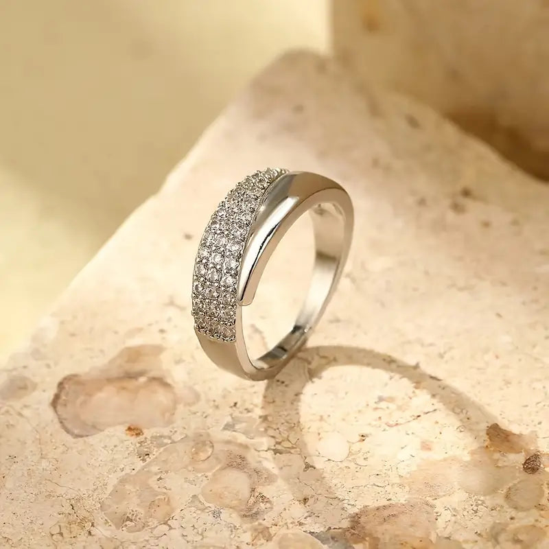 Strala™ | Bague Élégante